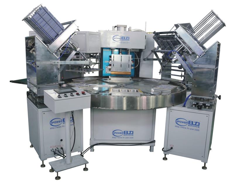 Blister packaging machine